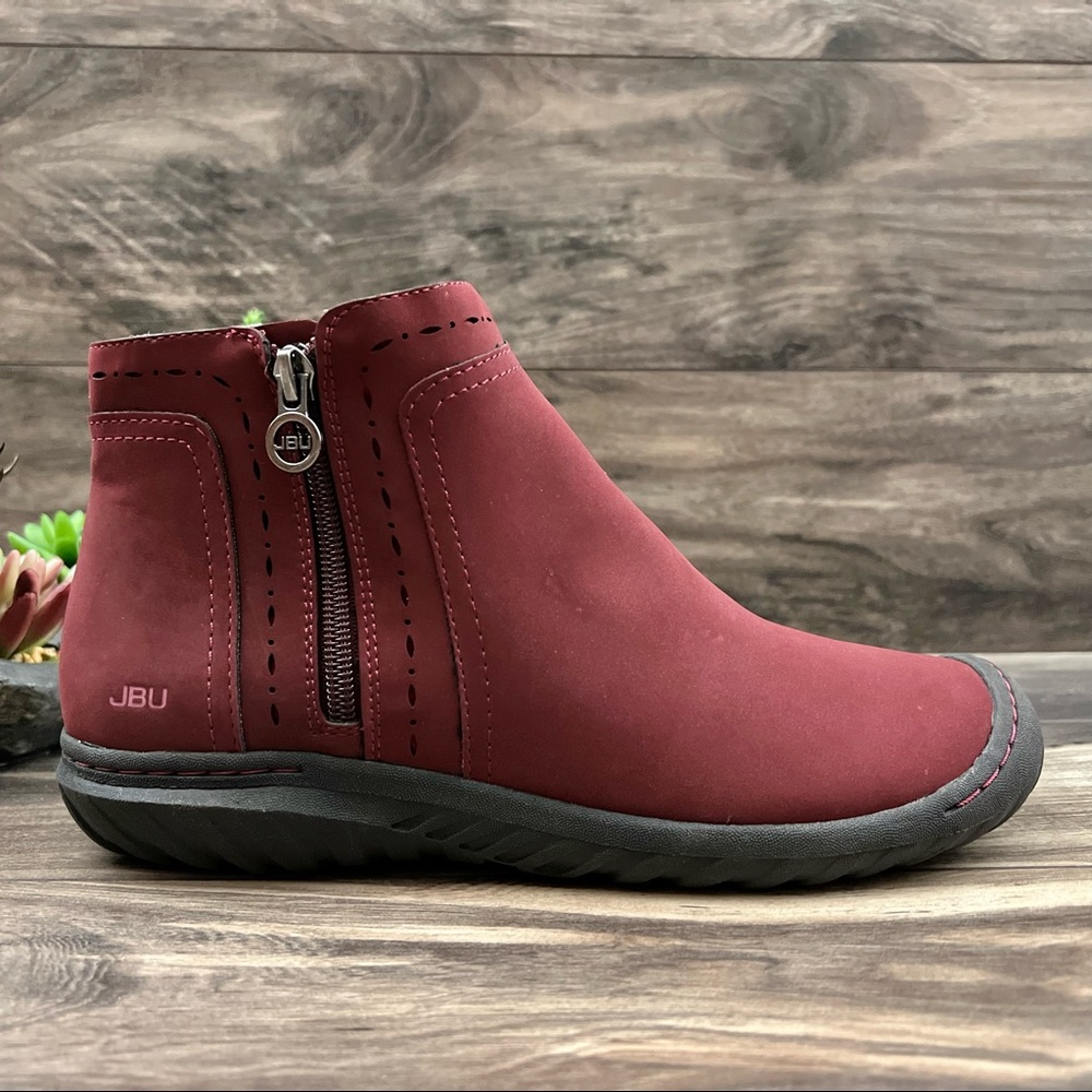 NEW JBU by Jambu Juno Ankle Bootie Boots Red 9M 40 - Picture 5 of 12